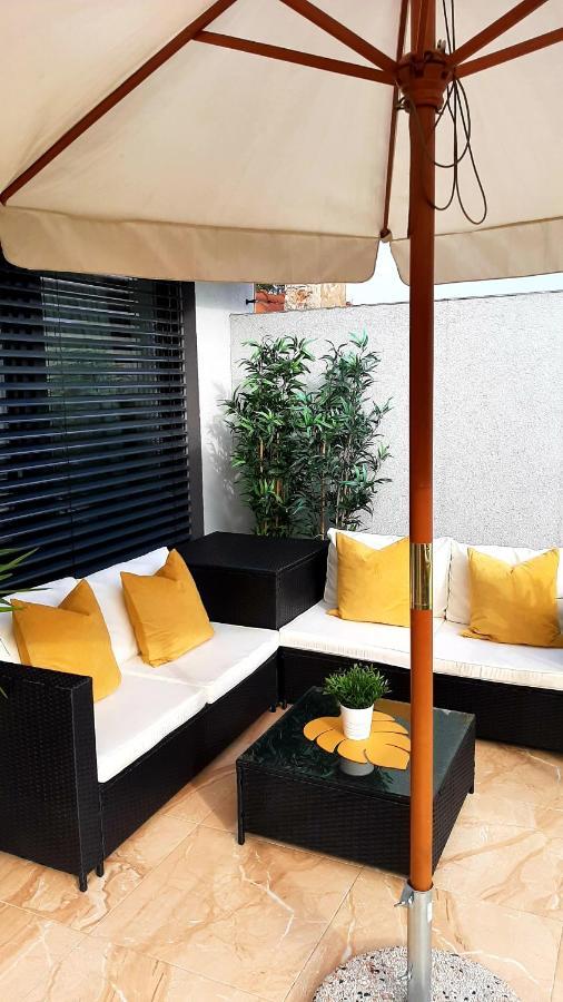 Nobless Apartments Holedna برنو المظهر الخارجي الصورة